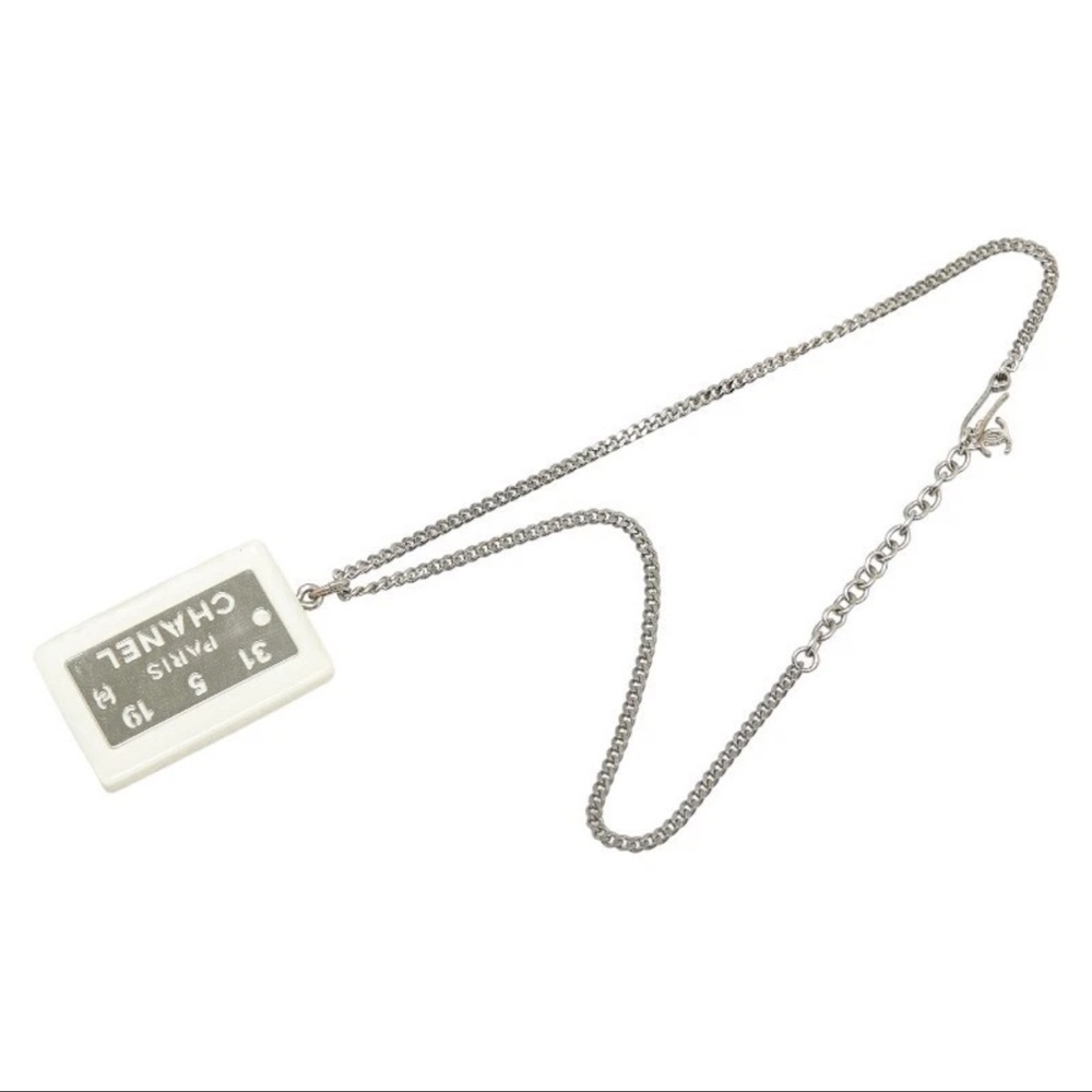 Chanel Silver and White Pearlescent Pendant Necklace - Picture 3 of 8